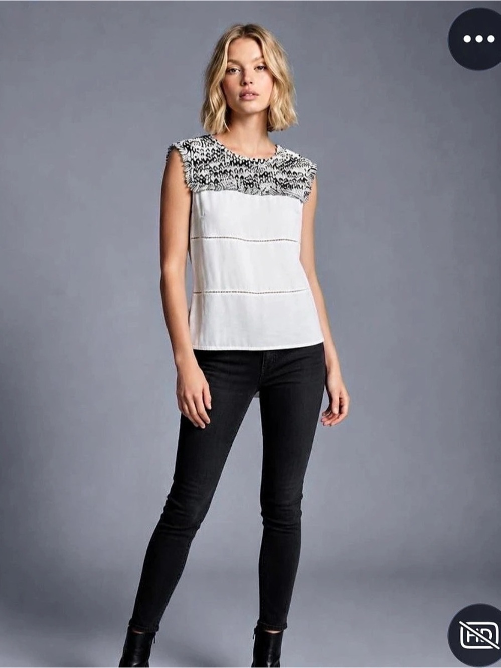Bailey44 Geometric Sleeveless Blouse in White & Black Small